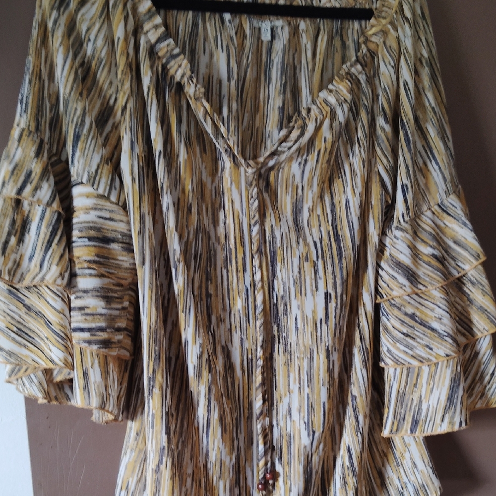Speed Limit 98 Yellow and Black Striped Blouse